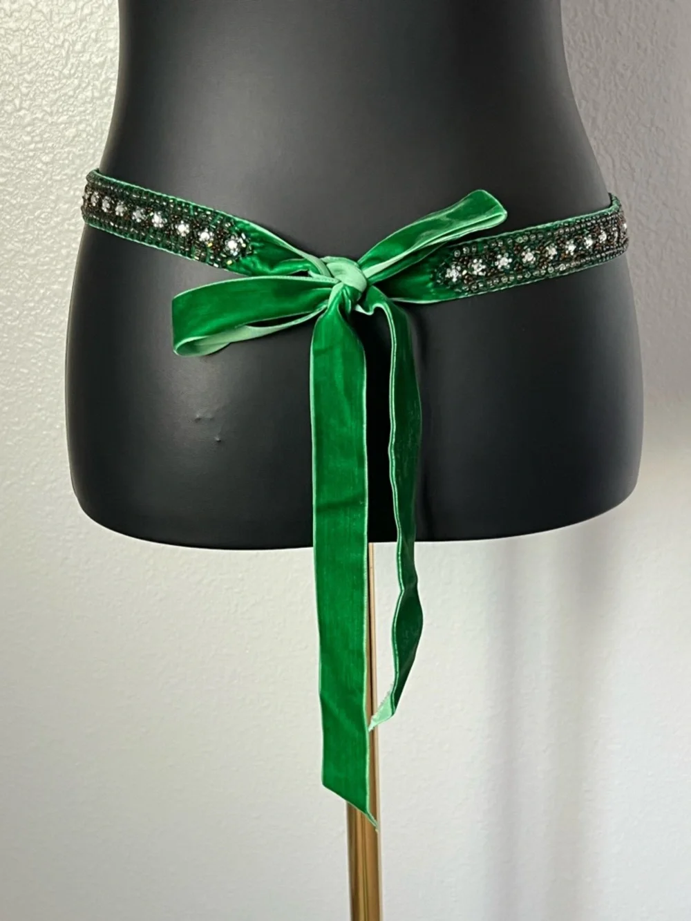 J. Crew Emerald Green Velvet Jeweled Waist Ribbon Belt - Picture 3 of 3